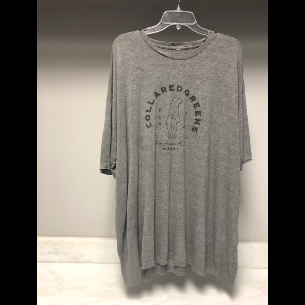 Men’s Collared Greens t-shirt
